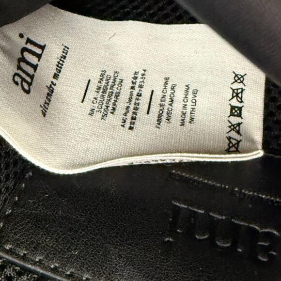 🆕 AMI PARIS 🧿 NWOT Black Ami de Coeur Crossbody Pocket Pouch - Picture 12 of 16